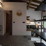 Casa Pimenta - Old Town Charm & Castle View *