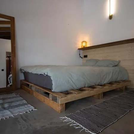 Casa Pimenta - Old Town Charm & Castle View Apartment