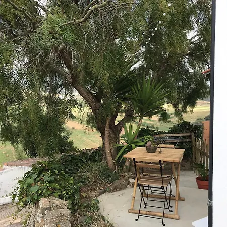 Casa Pimenta - Old Town Charm & Castle View